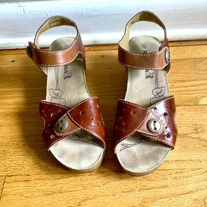 Romika 39 sandal